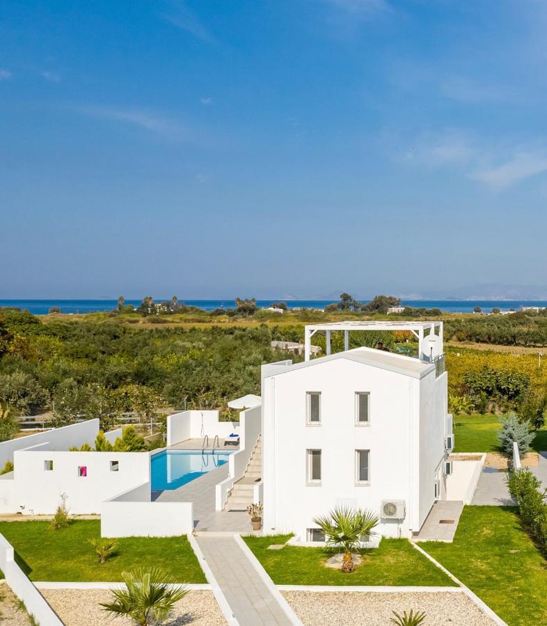 Asteria Pearl Villa 2 With Rooftop Jacuzzi Тігакі Екстер'єр фото