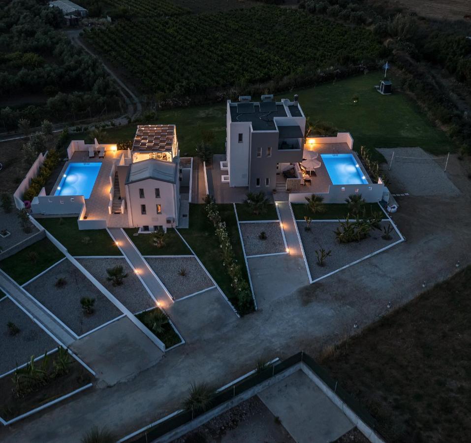 Asteria Pearl Villa 2 With Rooftop Jacuzzi Тігакі Екстер'єр фото